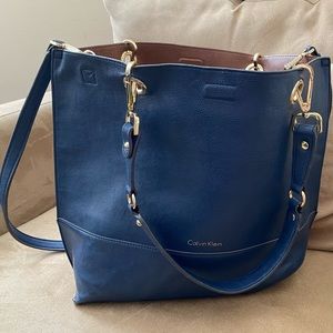 Crossbody or Arm bag